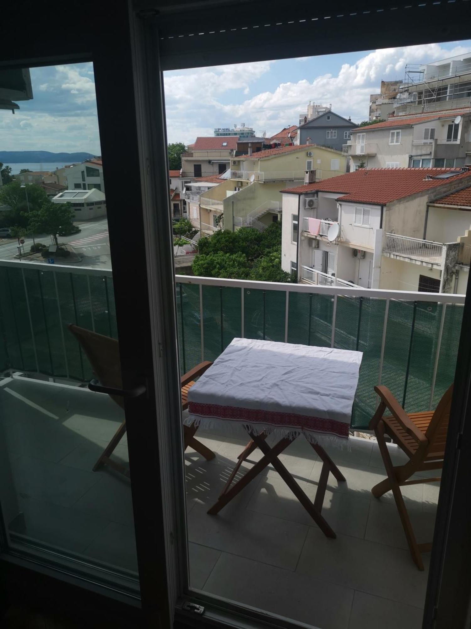 Apartment Mipilenchi *